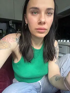 Queen_of_pain webcam