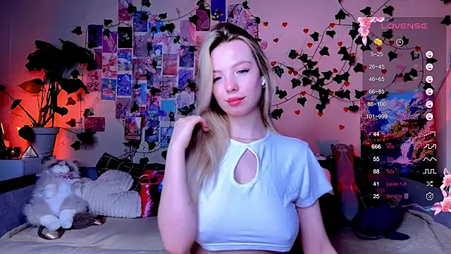 Akari-moon webcam