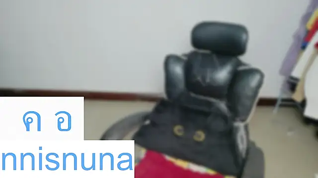 nunanunanuna webcam