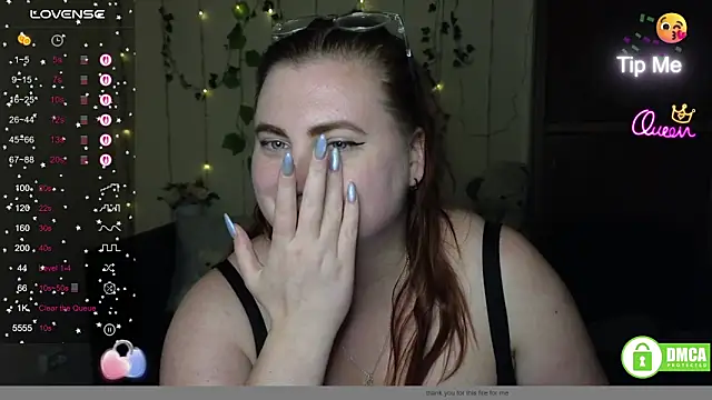 Alicia_love00 live cam on StripChat