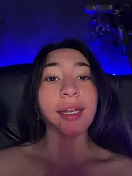 Sophie_LS live cam on StripChat
