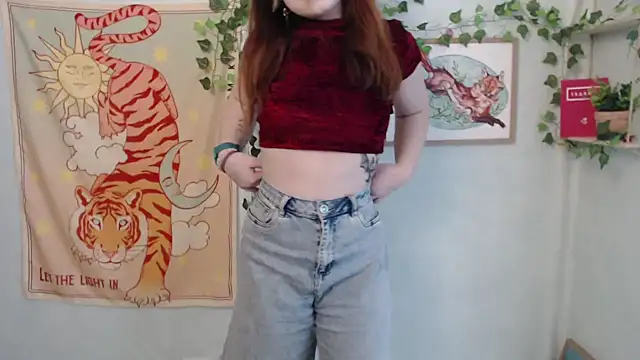 VeryVeryVeryShy_ live cam on StripChat