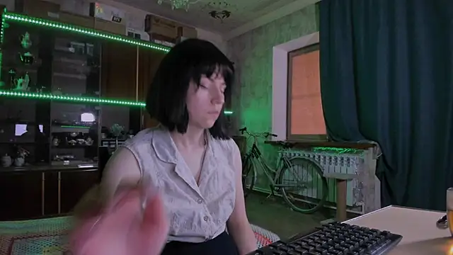 pa1e_pr1ncess webcam