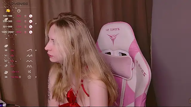lilMelaniloveis webcam