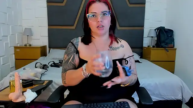 juana_valkiria webcam