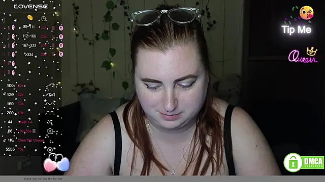 Alicia_love00 live cam on StripChat