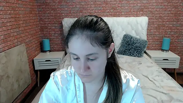 Holliy_Cooper webcam