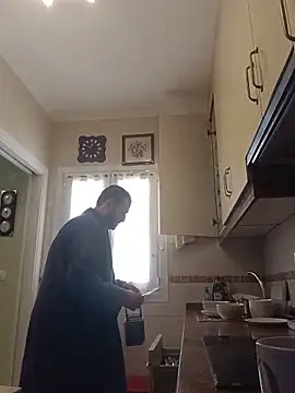 DanTrov79