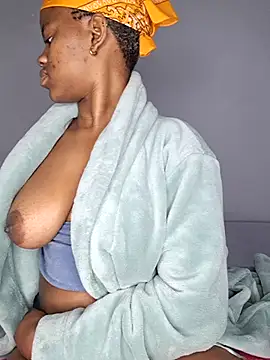 CertifiedhottieXOXO webcam