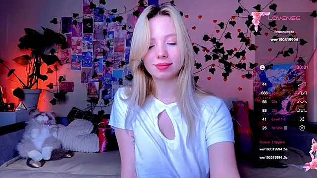 Akari-moon webcam