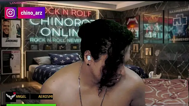 chino_roz webcam