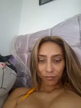 salome_drasin live cam on StripChat