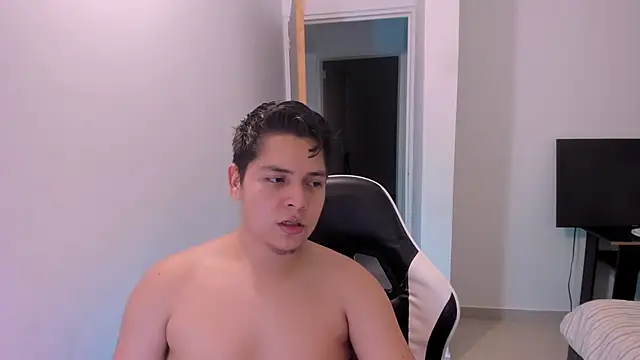 Asta_YunoXXX live cam on StripChat