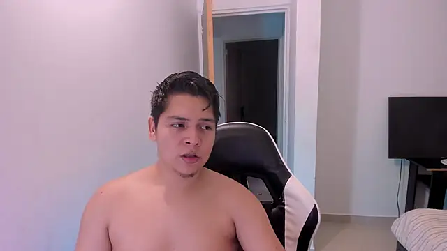 Asta_YunoXXX webcam