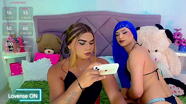 party_duo_trans live cam on StripChat