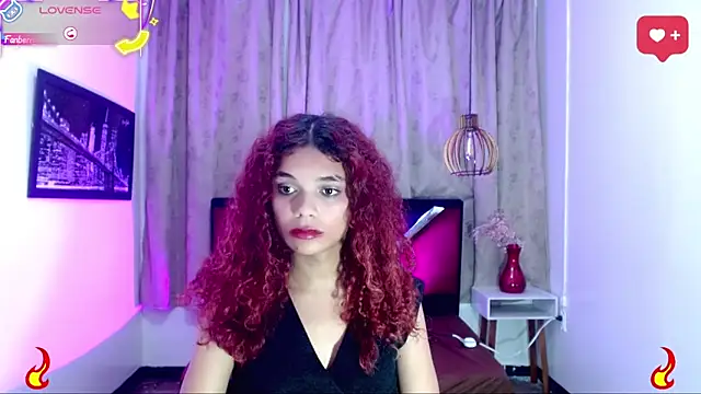 luisa__torres live cam on StripChat