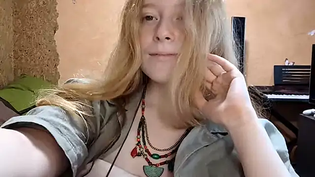 KateVibe_01 webcam