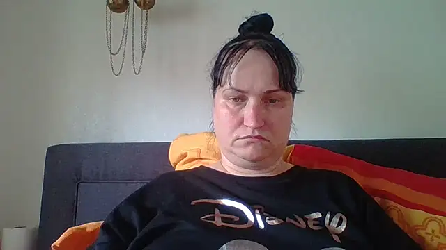 _squirty_cum_lady_ live cam on StripChat
