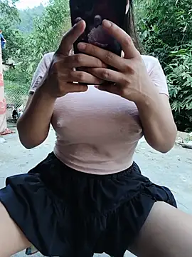 Rubyy_Nk webcam
