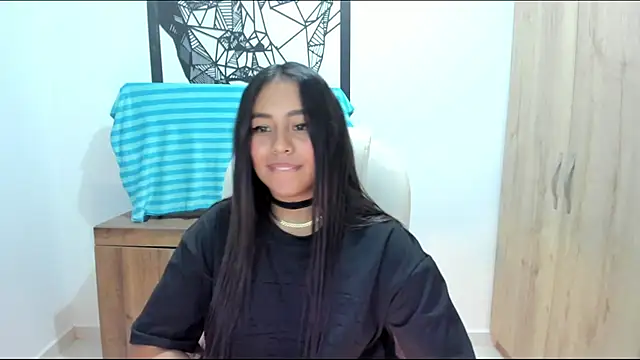 Ciara8 live cam on StripChat