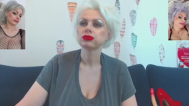 Golden__Girl__WOW__ webcam