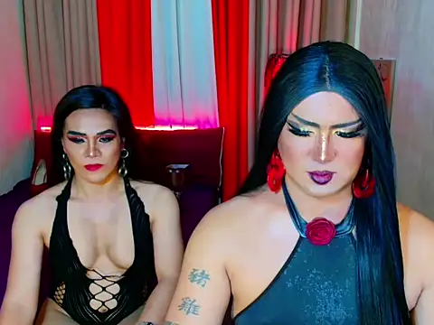 Wildest_Slave_Huntress webcam