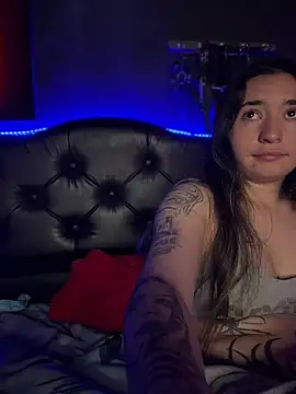 Sophie_LS live cam on StripChat