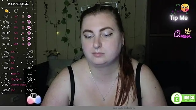 Alicia_love00 webcam