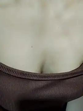 Asami_6868 webcam