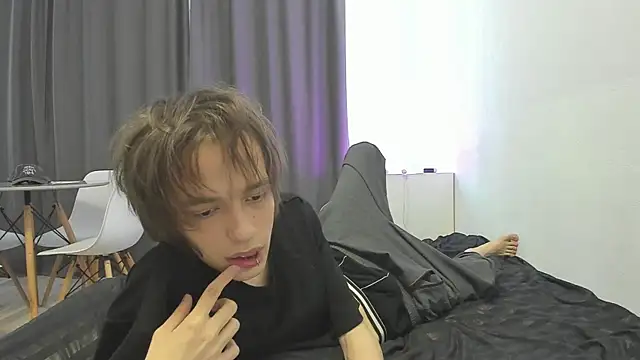Nolan_Sagee webcam