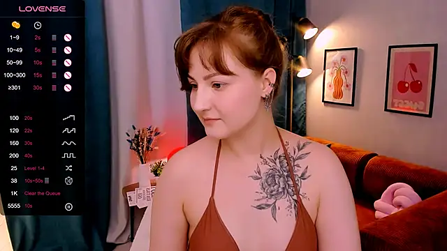 velvet_cherry_ webcam