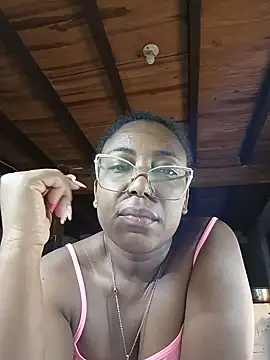 ChanneldelaCroix live cam on StripChat