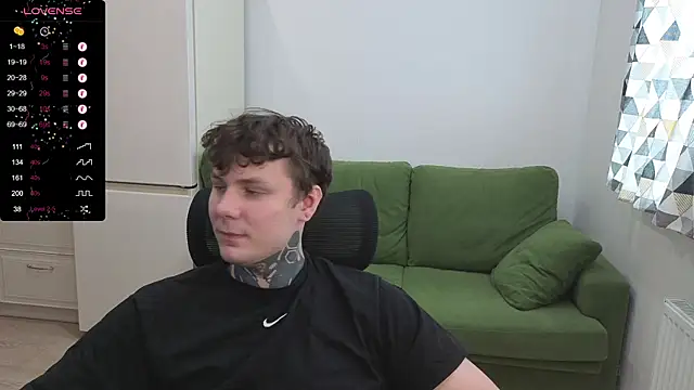 Lechery_boy live cam on StripChat