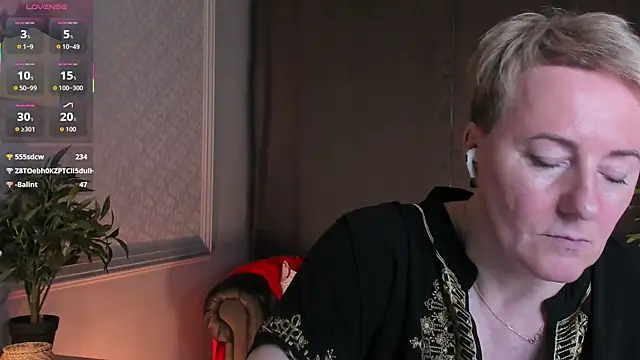 Nika_Smit webcam