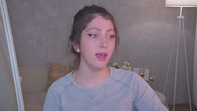 Mary_Miiller webcam