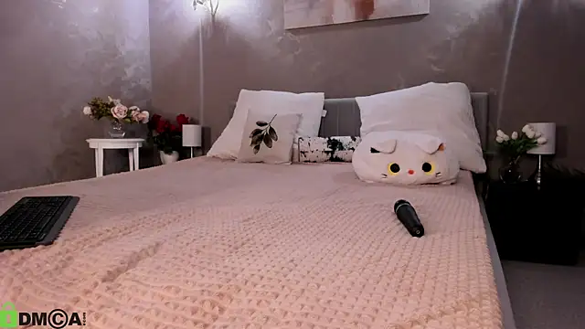 Daria_J webcam