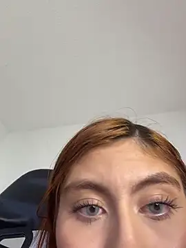 Stormi_th webcam