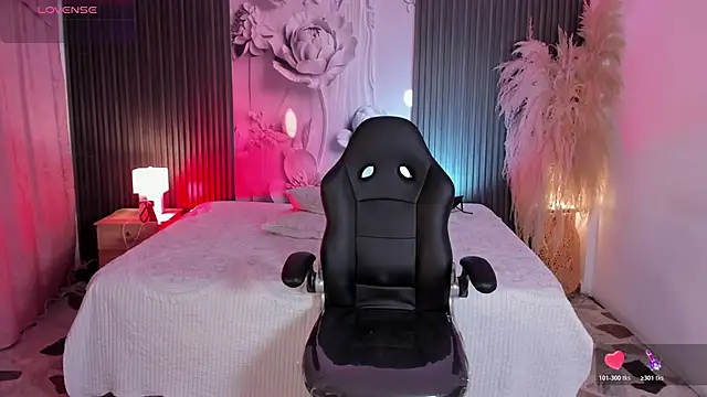 SiaFoxx_ webcam