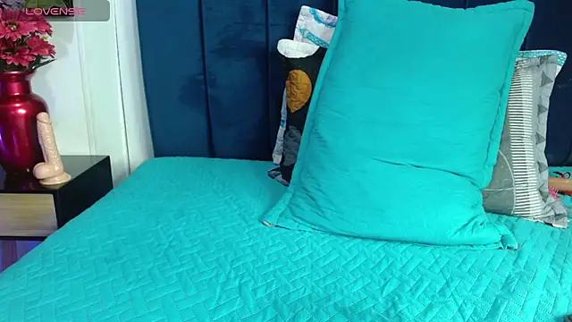 Exotic_wish webcam