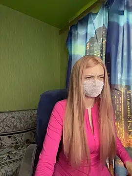 SophieBlackwood webcam