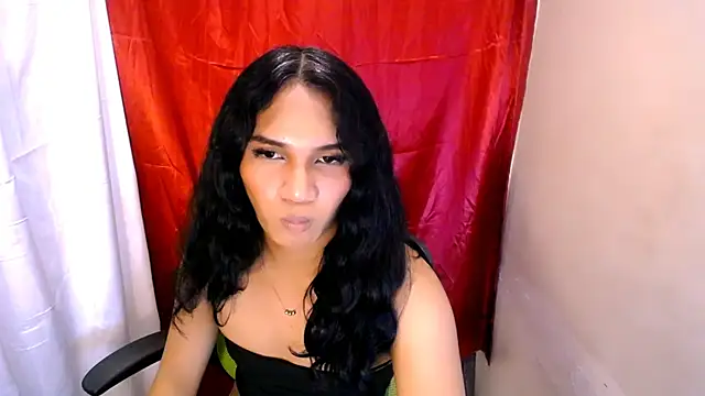 slutty_aki webcam