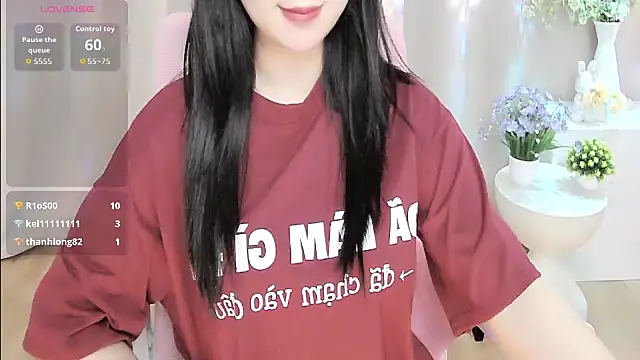 shynana webcam