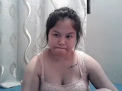 ThePrettySecret webcam
