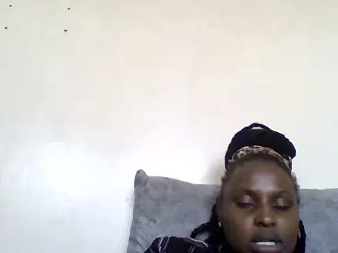 PinkyAvaDoll webcam