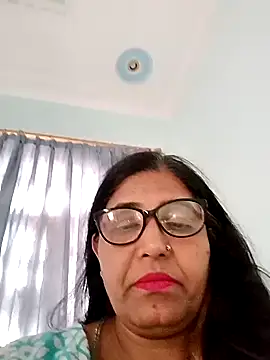 Hina4577 webcam