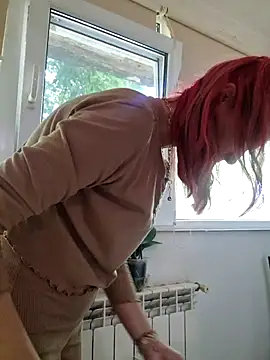 Evadesirex46 live cam on StripChat