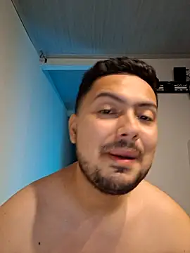 ORTIZ96hot live sex cam