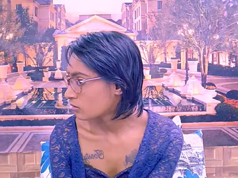 IndianRebel4u2Luv webcam