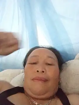 heesuu11 live cam on StripChat