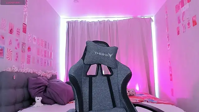 Eva_Harper webcam